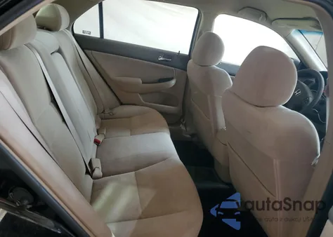 2004 Honda Accord Lx z USA, uszkodzony, nr VIN JHMCM56364C000670